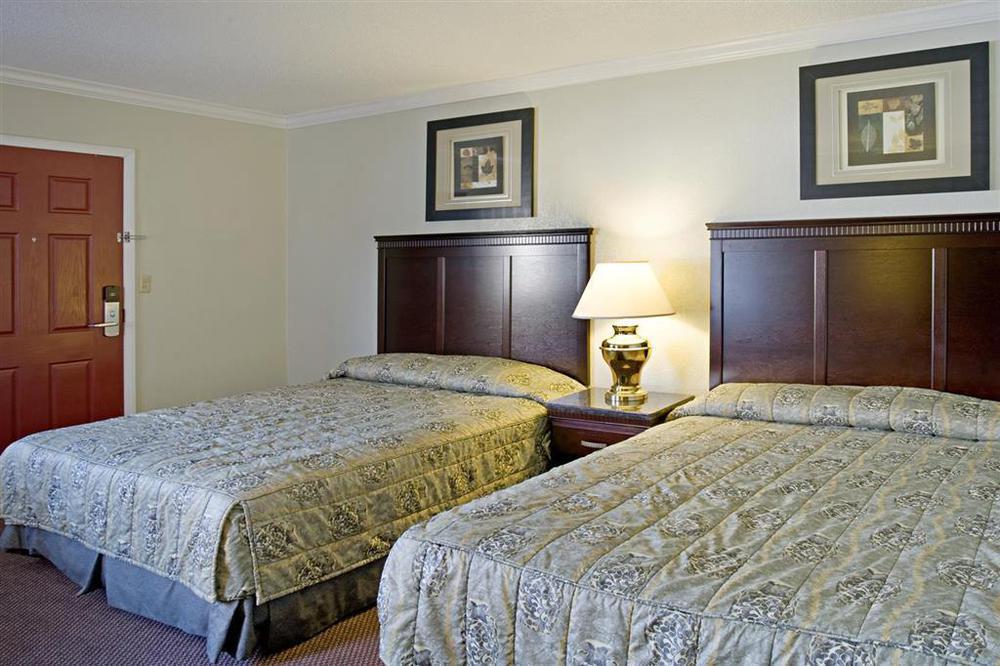 Dream Inn Fresno Zimmer foto