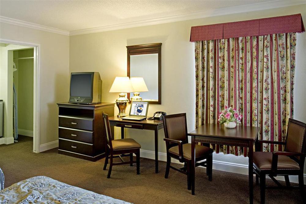 Dream Inn Fresno Zimmer foto